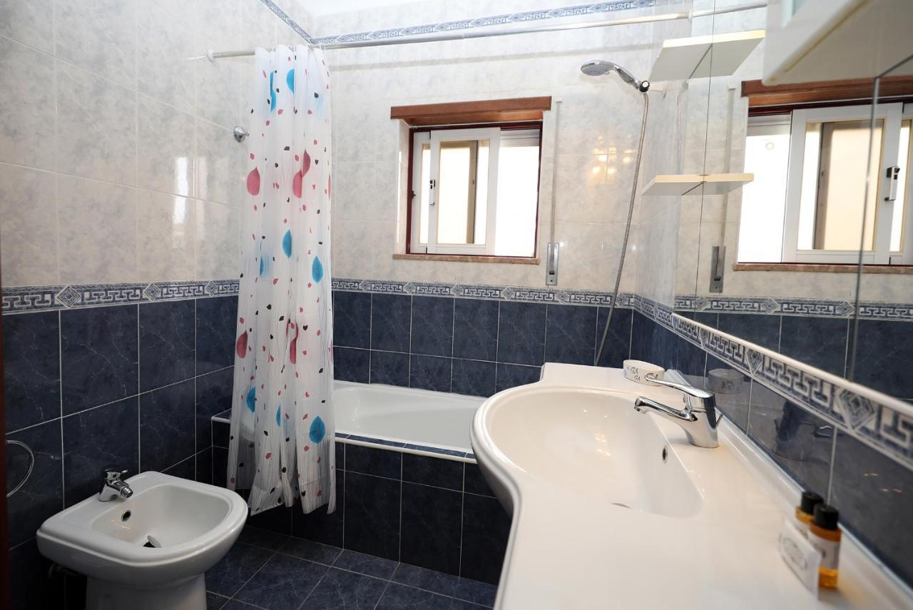 B08 - In Apartment Lagos